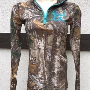 Bushmaster camouflage 1/4 zip top size small